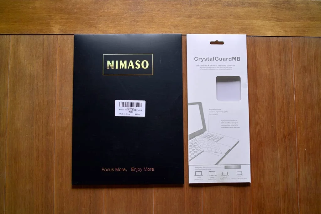 M1チップ搭載MacBook Air 2020用液晶保護フィルムとキーボードカバーの商品画像